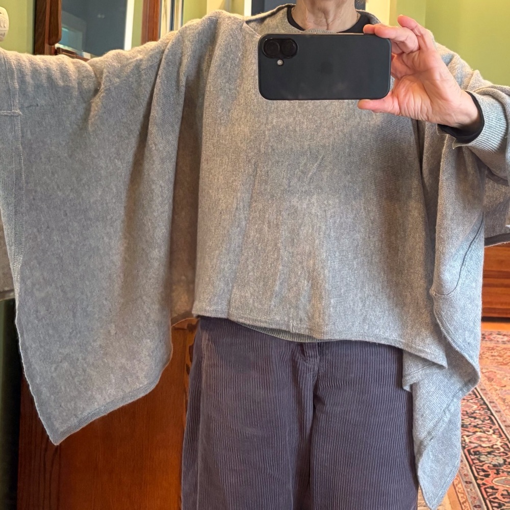 Wool/Cashmere Ponch